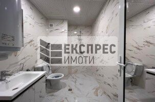  Studio, Regional hospital