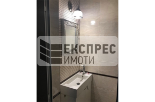 Обзаведен Тристаен апартамент, Център