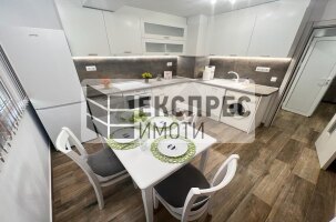 Обзаведен, Двустаен апартамент, Окръжна болница