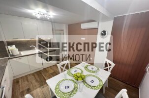 Обзаведен, Двустаен апартамент, Окръжна болница
