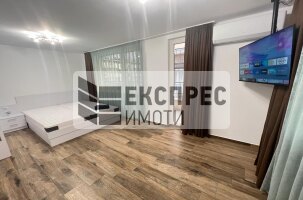 Обзаведен, Двустаен апартамент, Окръжна болница