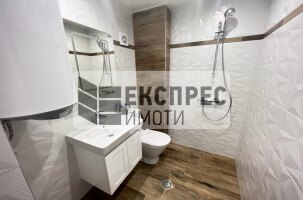 Обзаведен, Двустаен апартамент, Окръжна болница