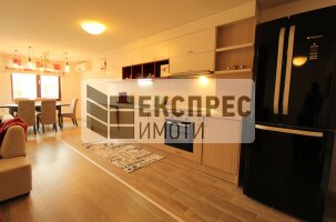 Luxurious, Furnished 3 bedroom apartment, Center