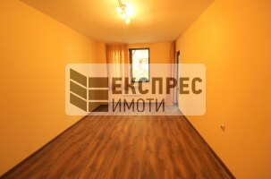 Luxurious, Furnished 3 bedroom apartment, Center