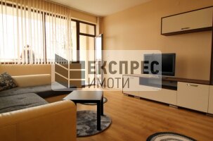 Обзавeден Двустаен апартамент, Бриз
