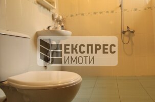Обзавeден Двустаен апартамент, Бриз