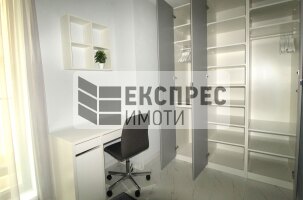 Нов, Обзаведен Двустаен апартамент, Окръжна болница