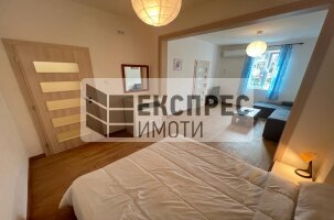  1 bedroom apartment, Greek area