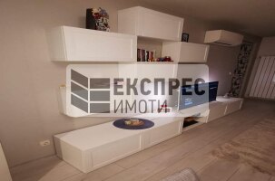 Обзаведен Двустаен апартамент, Лагера