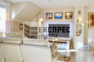 Обзаведен, Нов, Луксозен Двустаен апартамент, Операта