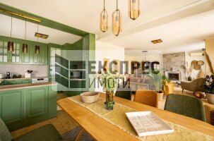 Furnished House, Evksinograd