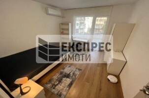 Обзаведен Тристаен апартамент, Окръжна болница