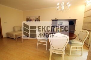 Luxury Furnished 2 Schlafzimmer Wohnung, Regional hospital