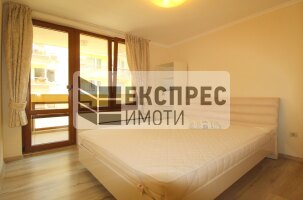 Luxury Furnished 2 Schlafzimmer Wohnung, Regional hospital