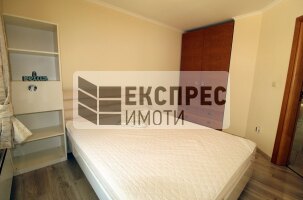 Luxury Furnished 2 Schlafzimmer Wohnung, Regional hospital