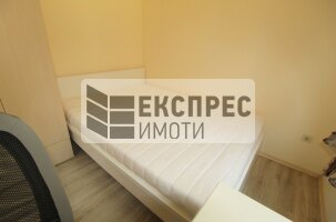 Luxury Furnished 2 Schlafzimmer Wohnung, Regional hospital