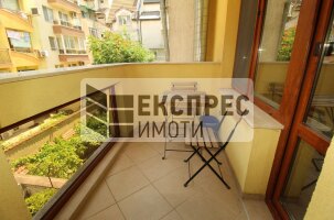 Luxury Furnished 2 Schlafzimmer Wohnung, Regional hospital