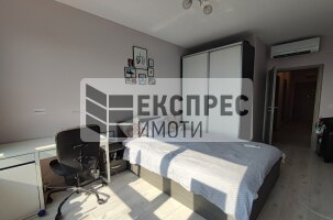 Обзаведен Тристаен апартамент, Левски