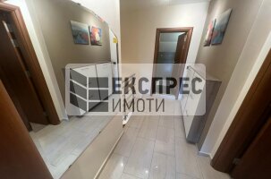 Обзаведен Четиристаен апартамент, Завод Дружба