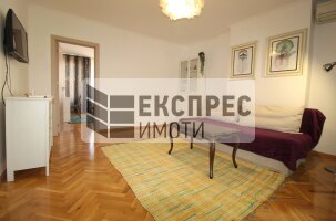 Обзаведен Двустаен апартамент, Окръжна болница