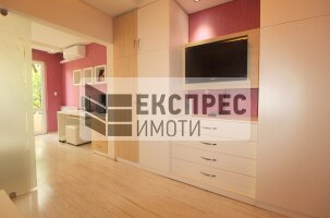 Обзаведен Двустаен апартамент, Окръжна болница