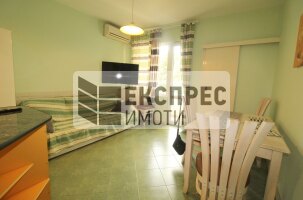 Обзаведен Двустаен апартамент, Окръжна болница