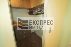 Обзаведен Двустаен апартамент, Окръжна болница