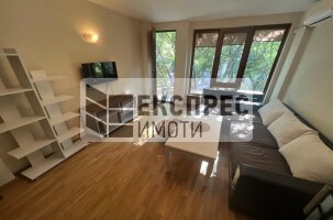 Furnished 1 bedroom apartment, Center