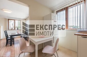 Обзаведен, нов Тристаен апартамент, Гръцка махала