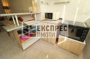 Furnished 2 Schlafzimmer Wohnung, Red Square