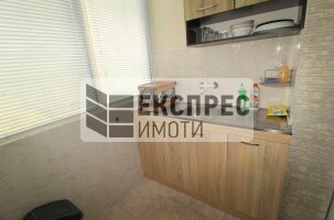 Furnished 2 Schlafzimmer Wohnung, Red Square