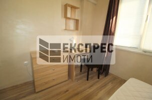 Furnished 2 Schlafzimmer Wohnung, Red Square