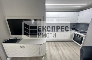 Нов, Луксозен, Обзаведен Двустаен апартамент, Окръжна болница