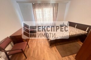Обзаведен Тристаен апартамент, Център