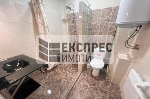 Обзаведен Тристаен апартамент, Център