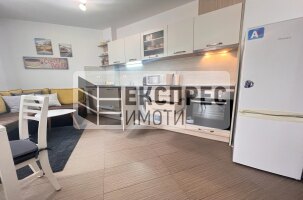 Обзаваден Двустаен апартамент, Окръжна болница