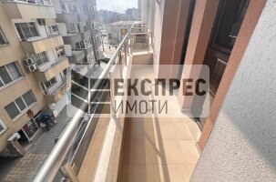 Обзаваден Двустаен апартамент, Окръжна болница