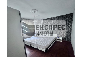 Нов, Обзаведен Тристаен апартамент, Окръжна болница