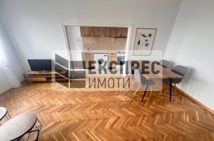 Обзаваден Двустаен апартамент, Окръжна болница