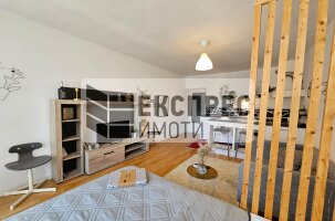 Обзавeден Едностаен апартамент, Окръжна болница