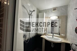 Нов, Обзаведен Двустаен апартамент, Окръжна болница
