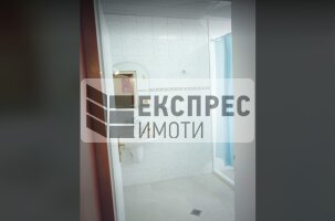 Обзаведен Четиристаен апартамент, Център