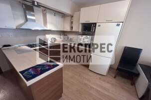 Обзаведен Двустаен апартамент, Лятно кино Тракия