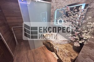 Нов, Луксозен, Обзаведен Тристаен апартамент, Морска градина