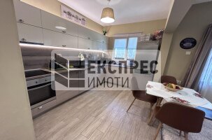 Furnished 2 bedroom apartment, Center