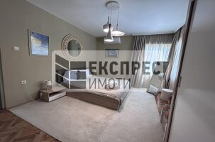 Furnished 2 bedroom apartment, Center