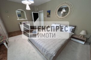 Furnished 2 bedroom apartment, Center