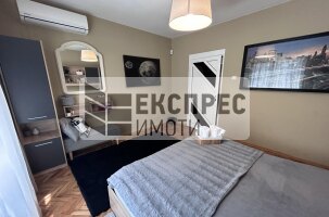Furnished 2 bedroom apartment, Center
