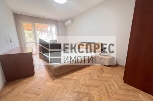  3 bedroom apartment, Regional hospital