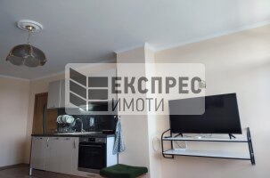 Neu, Möbliert 2 Schlafzimmer Wohnung, Business Hotel Varna